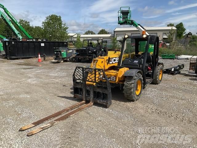 JCB 505-20 伸縮臂操作車