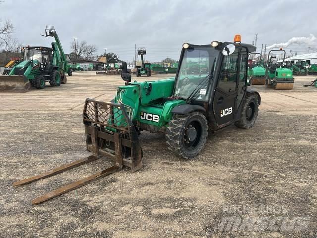 JCB 505-20 伸縮臂操作車
