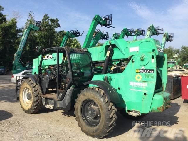 JCB 507-42 伸縮臂操作車