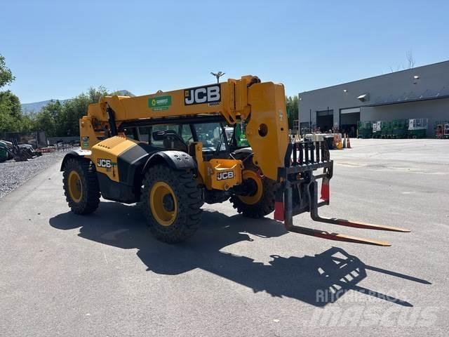 JCB 507-42 伸縮臂操作車
