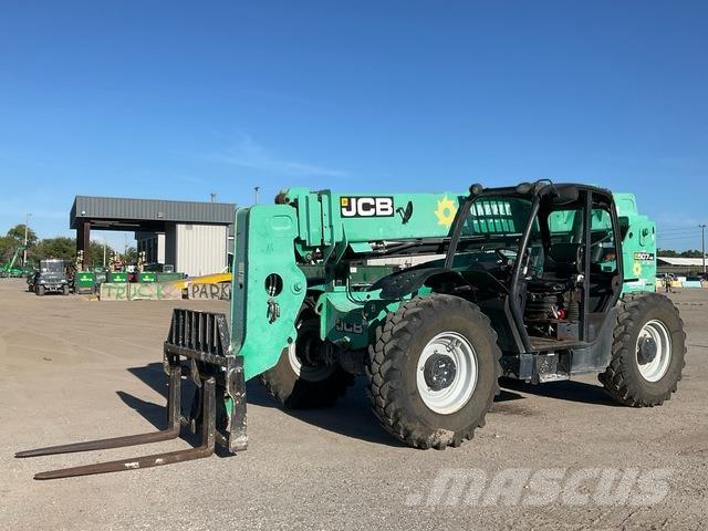JCB 507-42 伸縮臂操作車