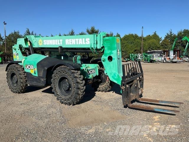 JCB 507-42 伸縮臂操作車