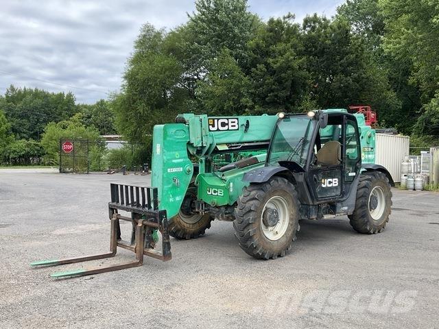 JCB 509.42 伸縮臂操作車
