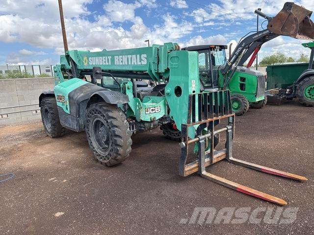 JCB 509-42 伸縮臂操作車