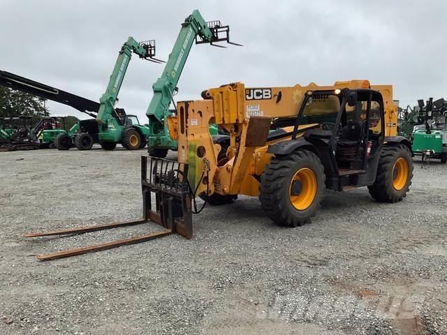 JCB 510-56 伸縮臂操作車