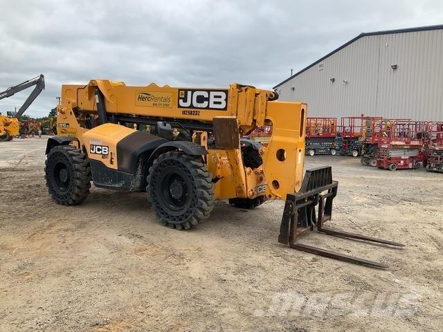 JCB 510-56 伸縮臂操作車