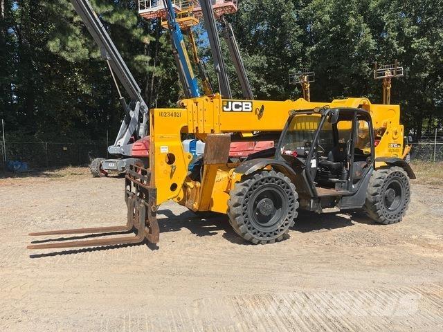 JCB 510-56 F 伸縮臂操作車
