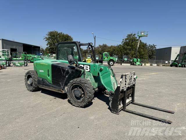 JCB 525-60 伸縮臂操作車
