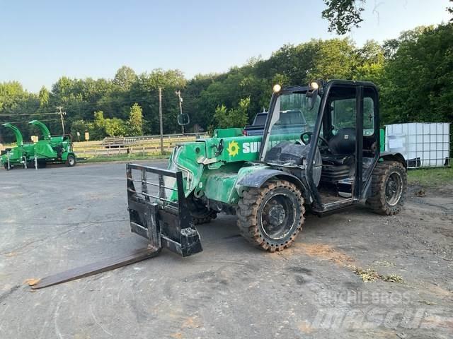 JCB 525-60 伸縮臂操作車