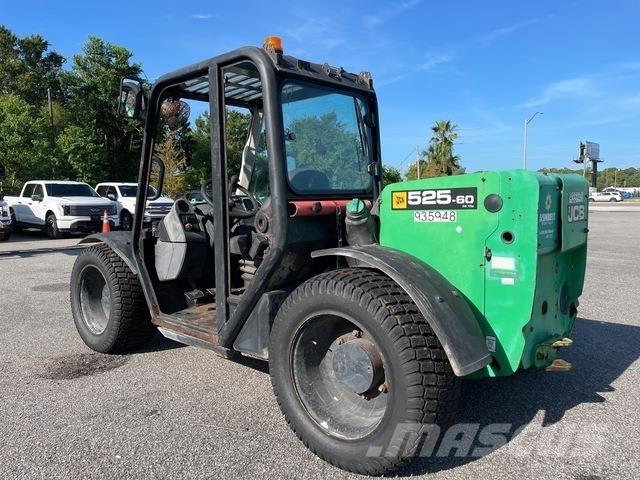 JCB 525-60 伸縮臂操作車