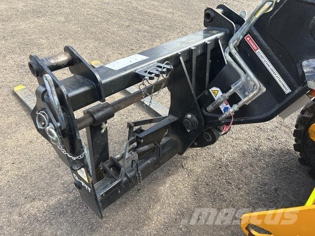 JCB 525-60T4 伸縮臂操作車