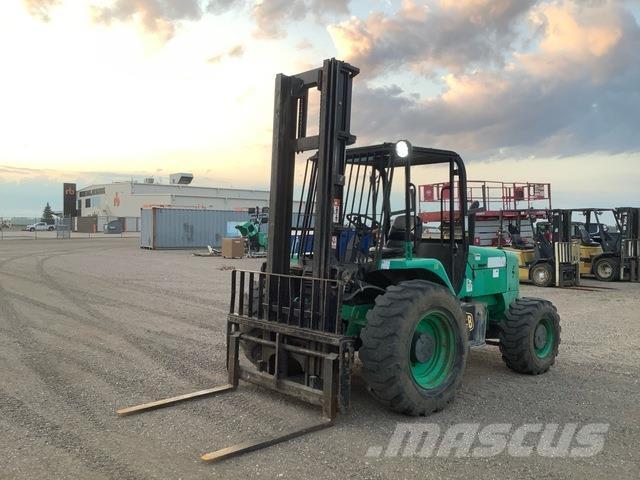 JCB 930 越野車