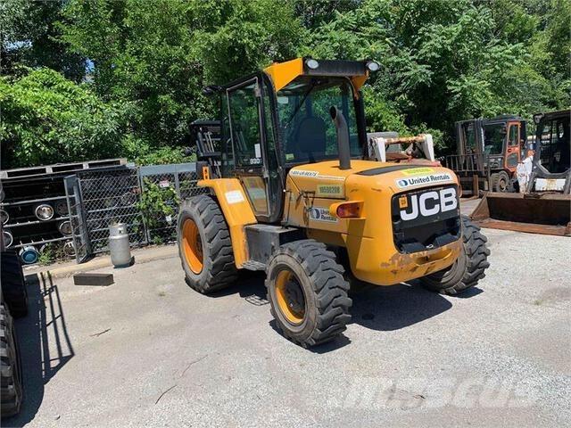 JCB 930-4 越野車
