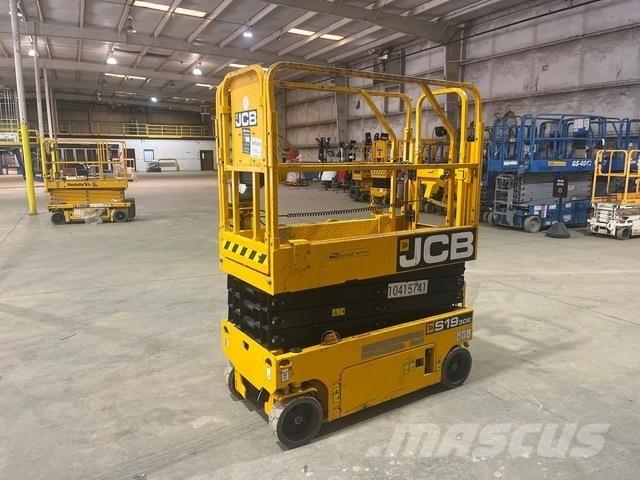 JCB S1930E 剪式升降機