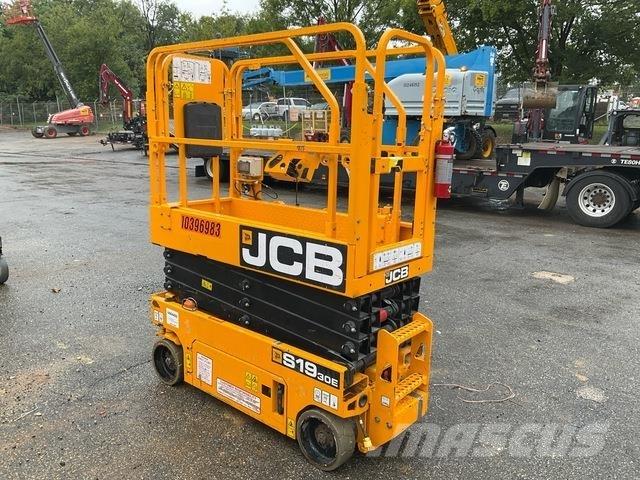 JCB S1930E 剪式升降機