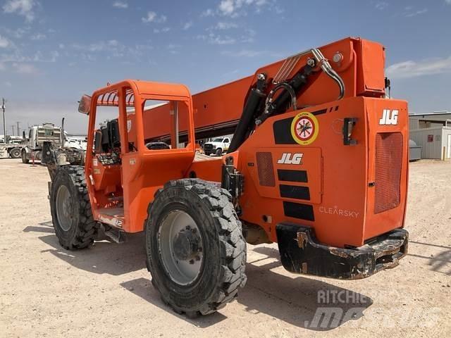 JLG 10042 伸縮臂操作車