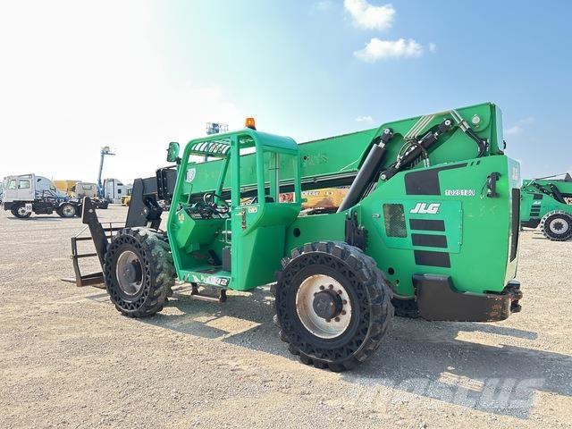 JLG 10042 伸縮臂操作車