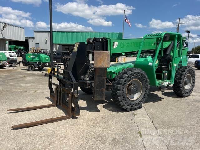 JLG 10054 伸縮臂操作車
