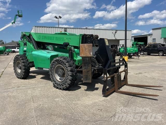 JLG 10054 伸縮臂操作車