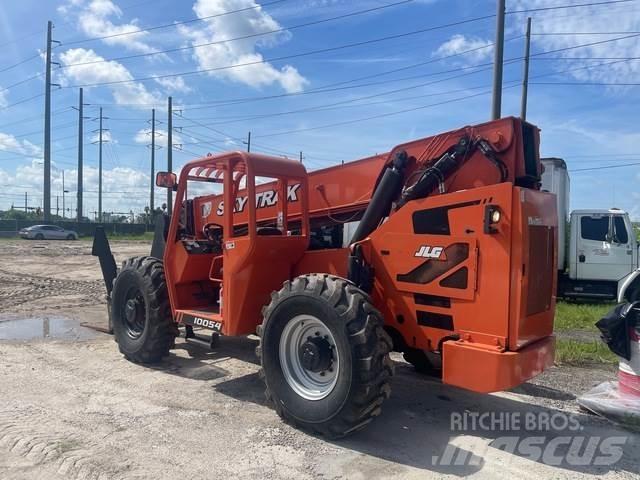 JLG 10054 伸縮臂操作車
