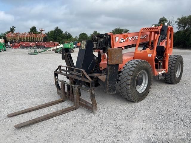 JLG 10054 伸縮臂操作車