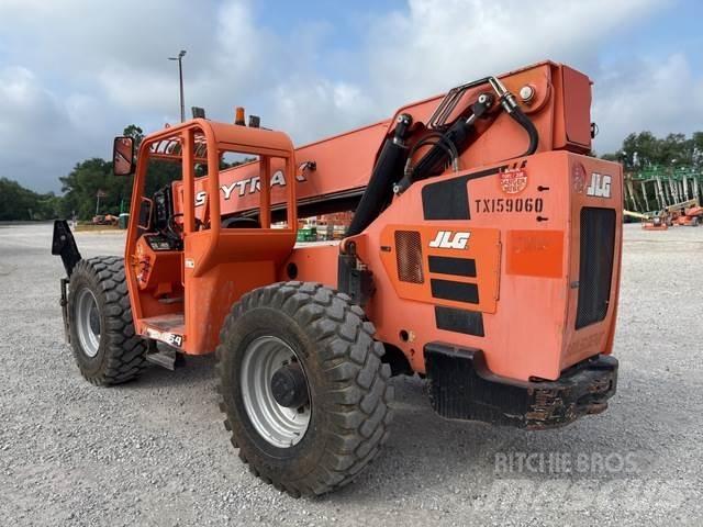 JLG 10054 伸縮臂操作車