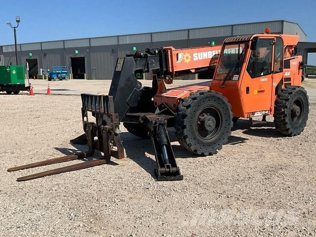 JLG 10054 伸縮臂操作車