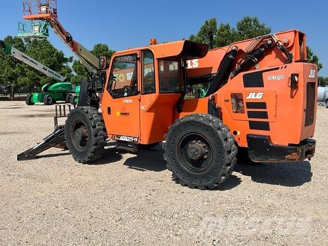JLG 10054 伸縮臂操作車
