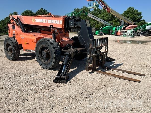 JLG 10054 伸縮臂操作車