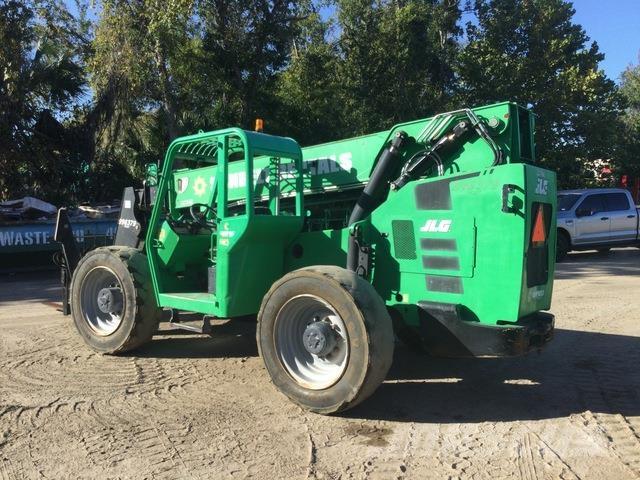 JLG 10054 伸縮臂操作車