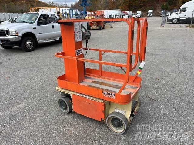 JLG 1230ES 垂直升降工作台