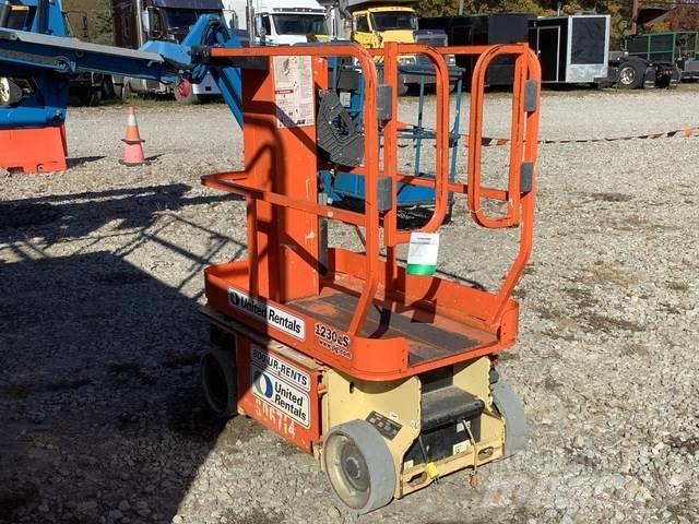 JLG 1230ES 垂直升降工作台