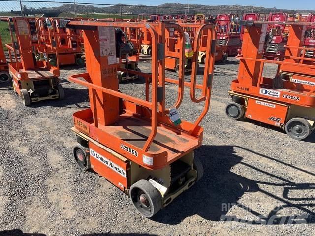 JLG 1230ES 垂直升降工作台