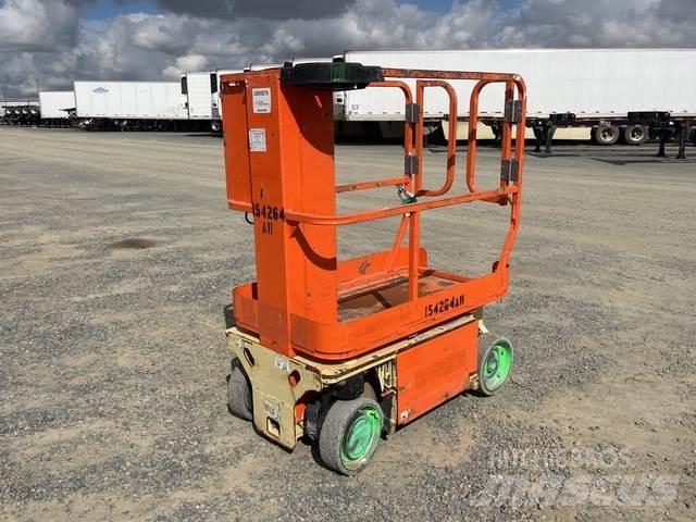 JLG 1230ES 垂直升降工作台