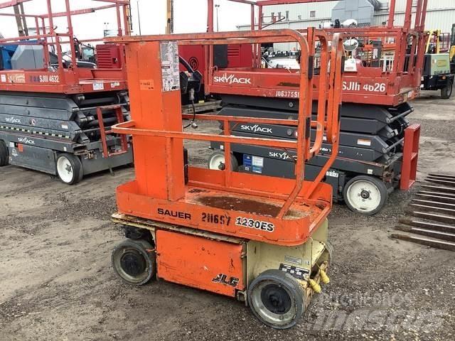 JLG 1230ES 垂直升降工作台