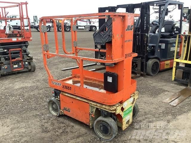 JLG 1230ES 垂直升降工作台