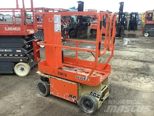 JLG 1230ES 垂直升降工作台