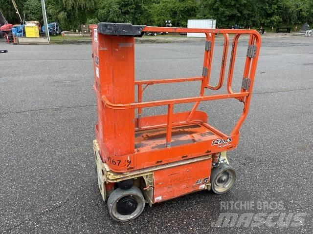 JLG 1230ES 垂直升降工作台
