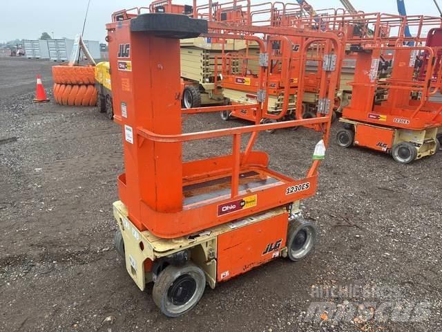JLG 1230ES 垂直升降工作台