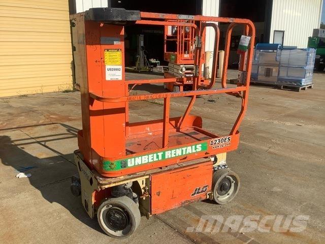 JLG 1230ES 垂直升降工作台