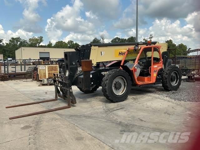 JLG 1255 伸縮臂操作車