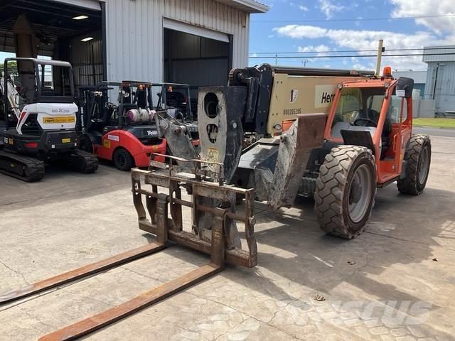 JLG 1255 伸縮臂操作車
