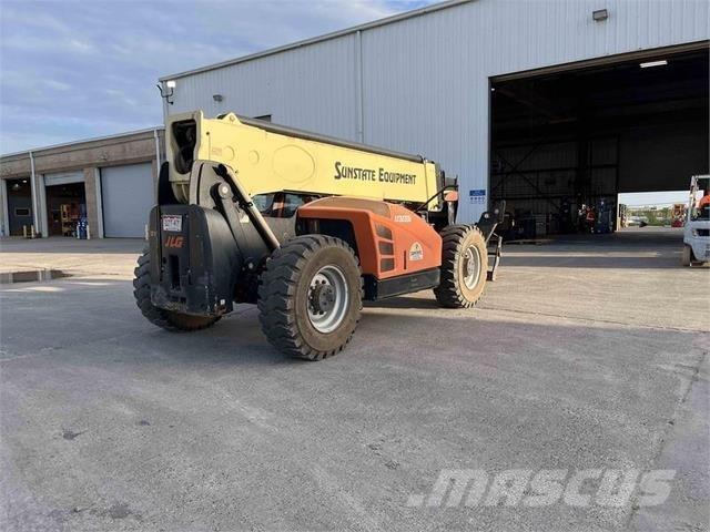 JLG 1255 伸縮臂操作車