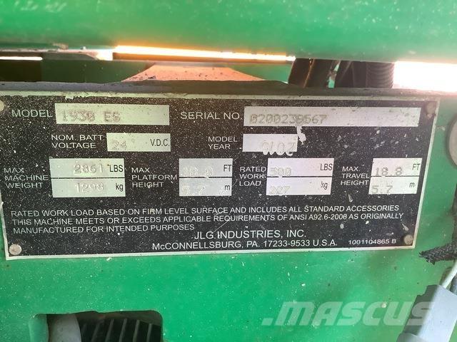 JLG 1930 ES 剪式升降機