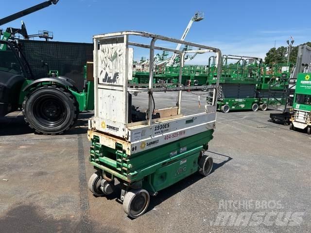 JLG 1930ES 剪式升降機