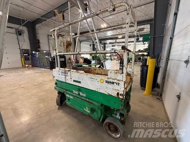JLG 1930ES 剪式升降機