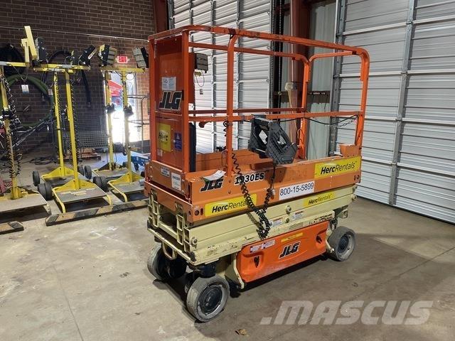 JLG 1930ES 剪式升降機