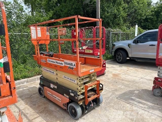 JLG 1932R 剪式升降機