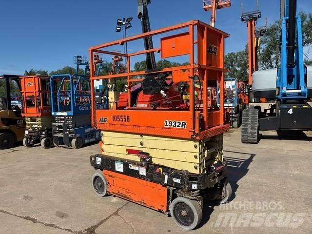 JLG 1932R 剪式升降機