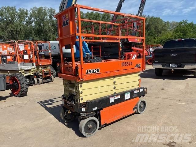 JLG 1932R 剪式升降機